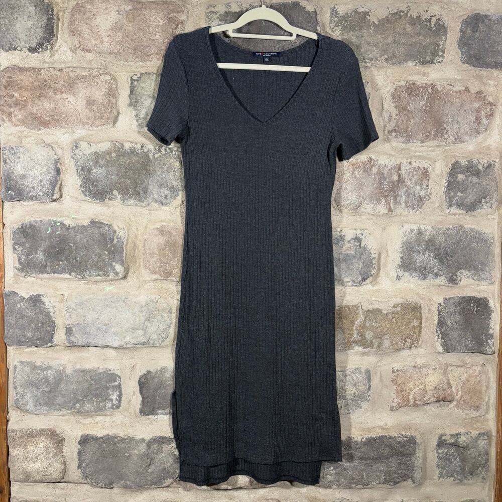 One Clothing Dress Woman's Large Cable Knit V Neck Lightweight Minimalist
